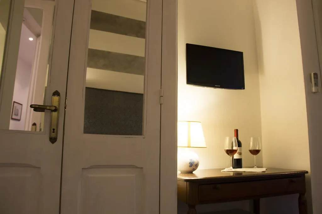 Al Bastione Di Cagliari Hotel 2*,