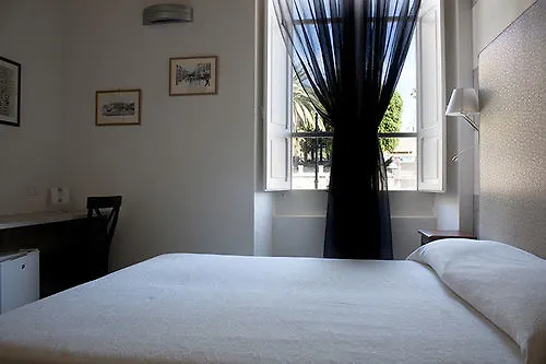 Al Bastione Di Cagliari Hotel 2*,